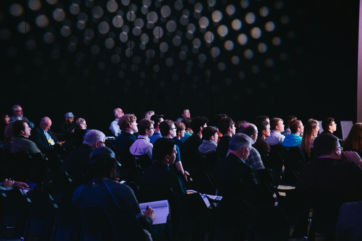 Easy Outdesk Amplify Event Conference Presentation